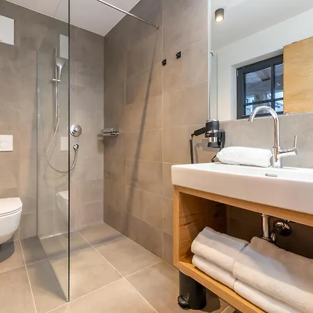 Holiday home Tauernlodge 1b Niedernsill